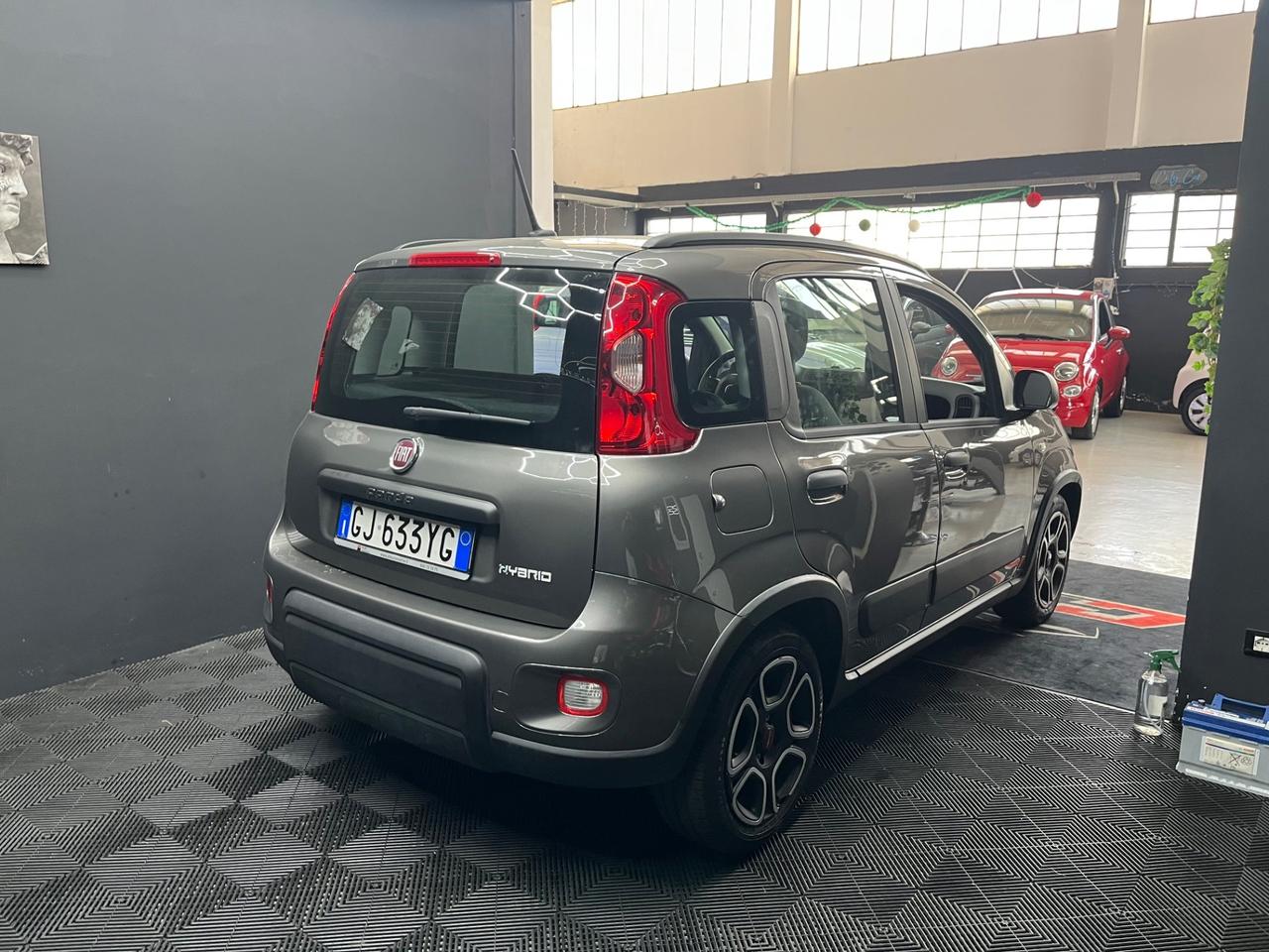VENDO FIAT PANDA 1.0 FireFly Hybrid 70 CV – Anno 2022