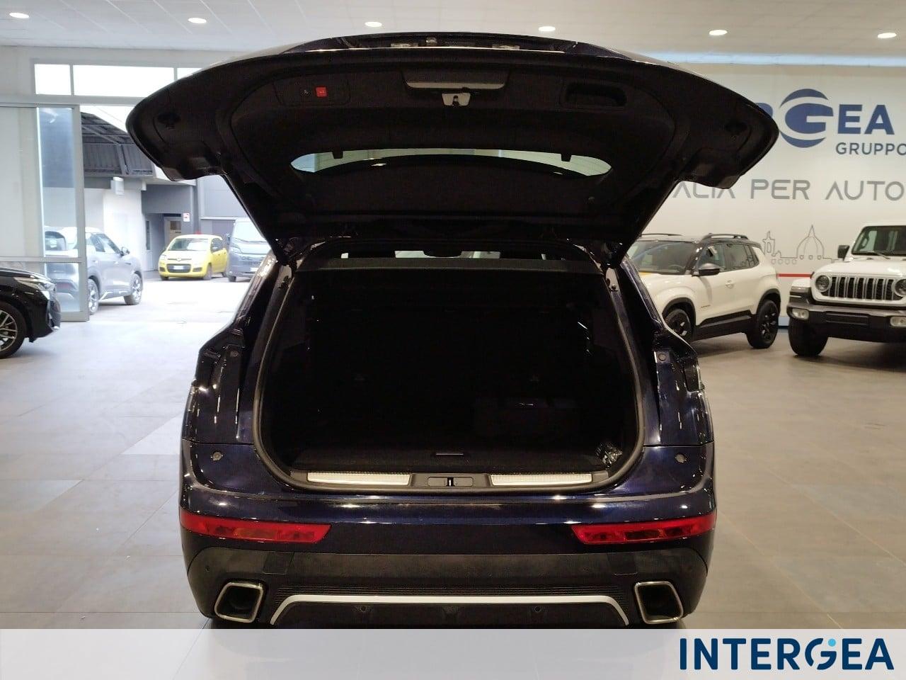 DS DS7 Crossback 1.6 e-tense phev Louvre 4x2 au