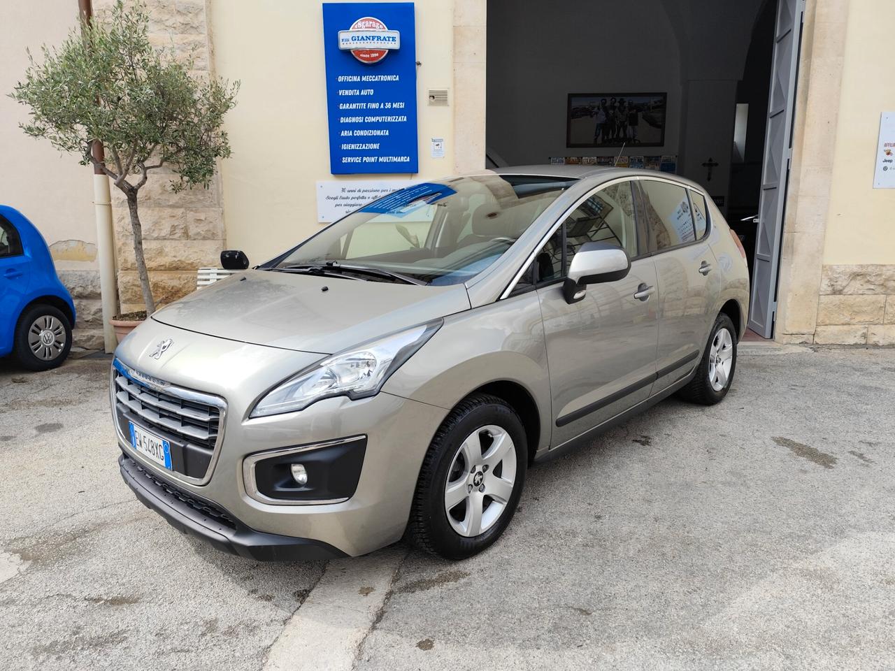 Peugeot 3008 1.6 HDi 115CV Business