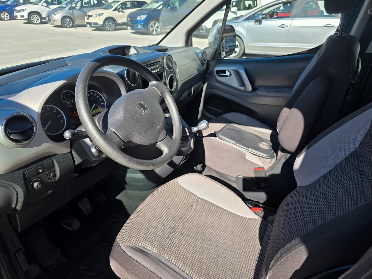 Peugeot Partner Tepee 1.6 HDi 110CV Outdoor
