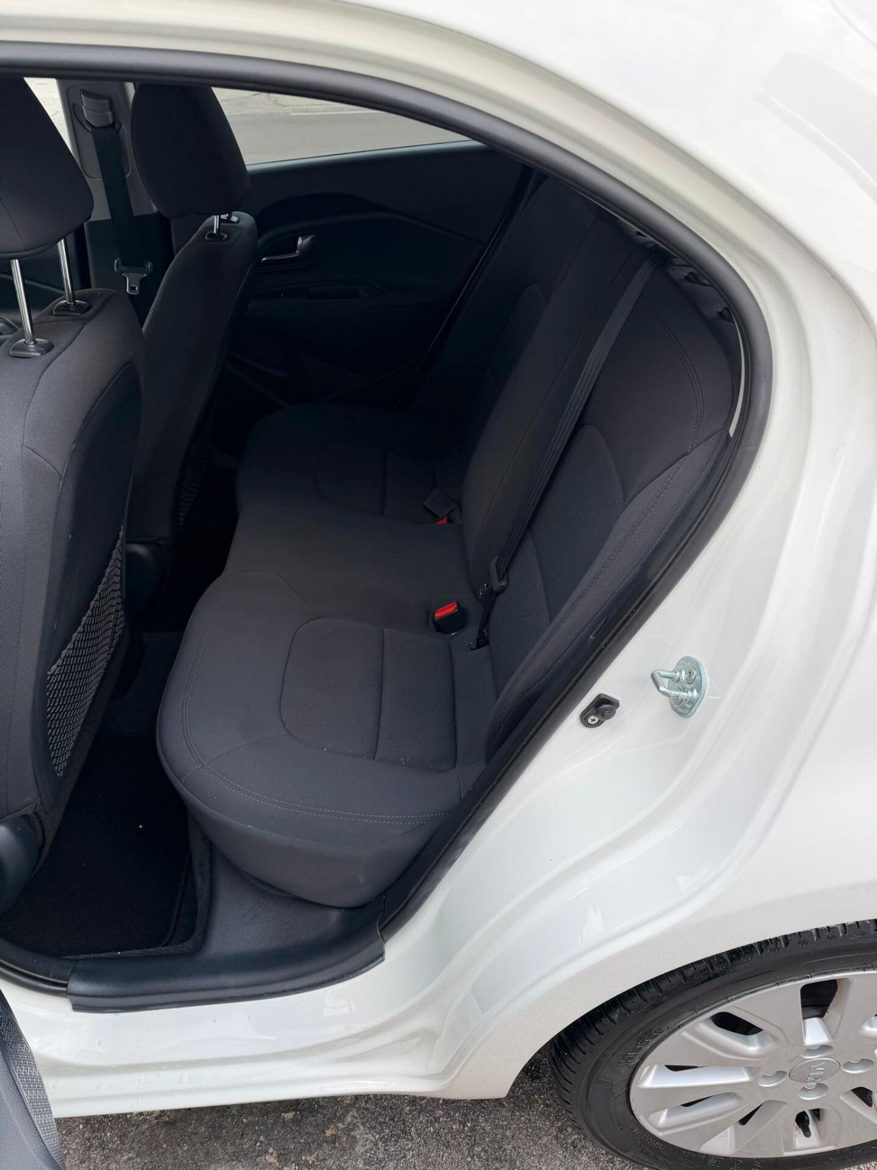 Kia Rio 1.1 CRDi WGT 5p. EX PLUS