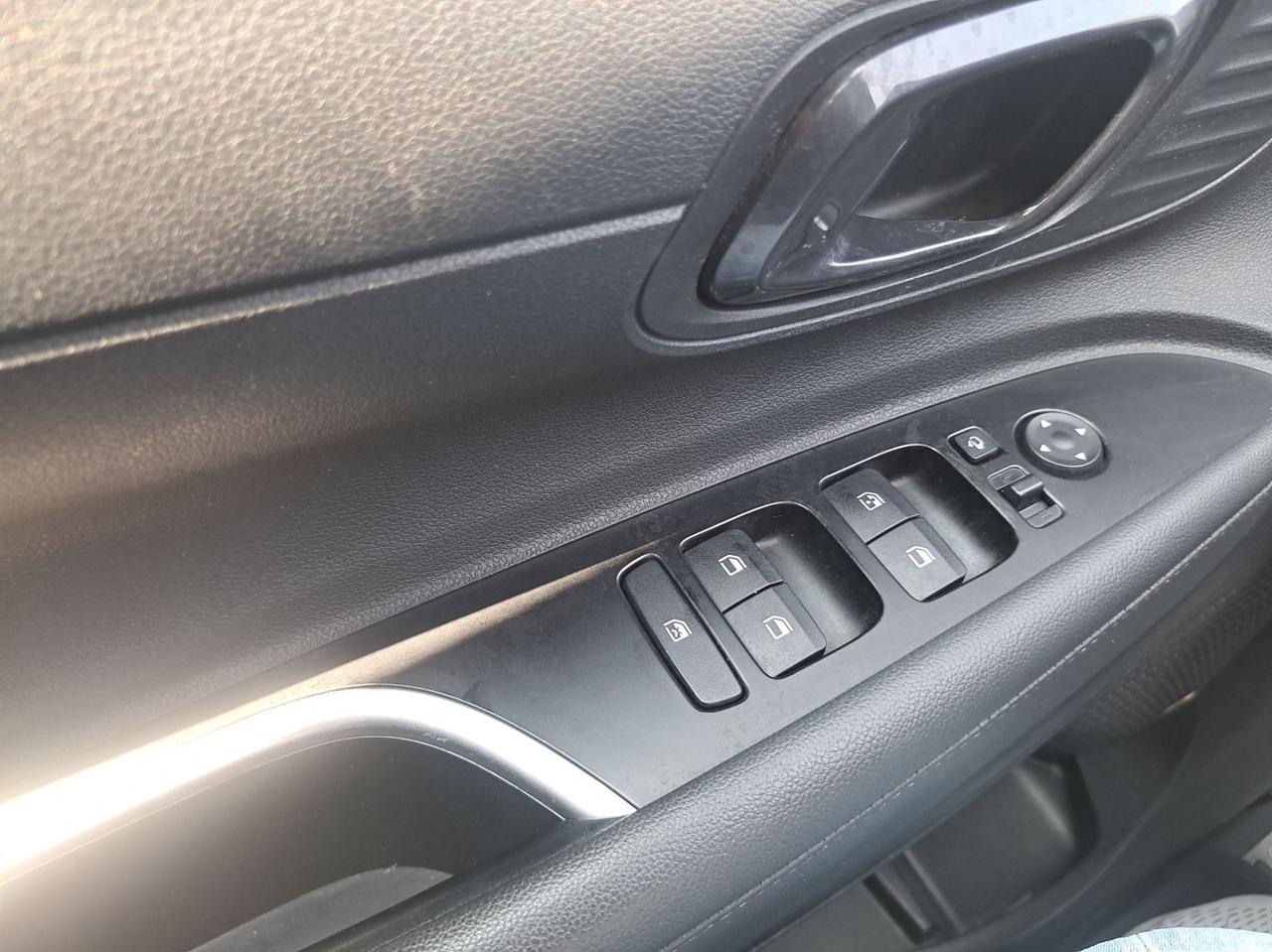 Hyundai Bayon 1.0 T-GDI Hybrid 48V iMT XLine