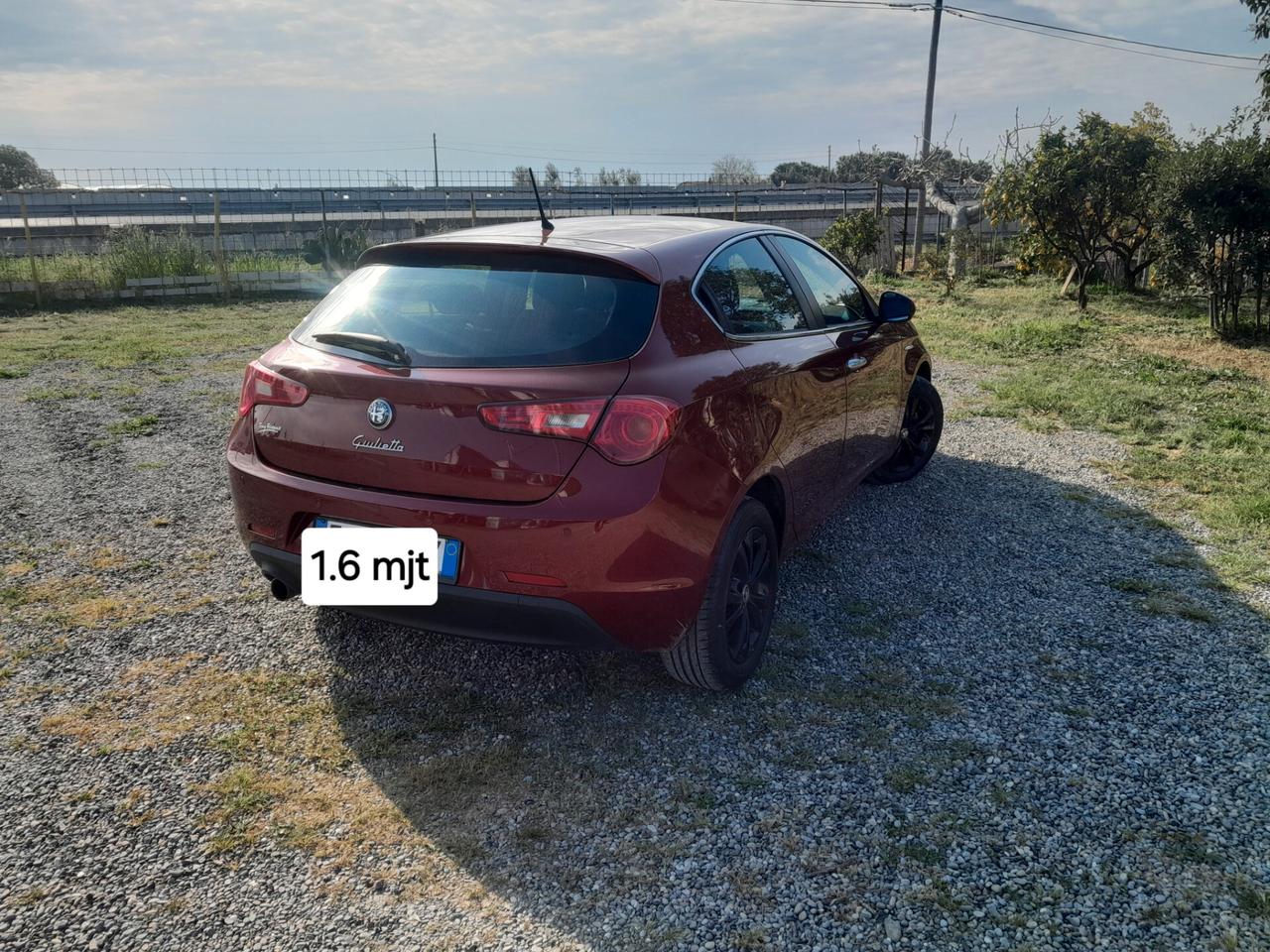 Alfa Romeo Giulietta 1.6 JTDm-2 105 CV Distinctive