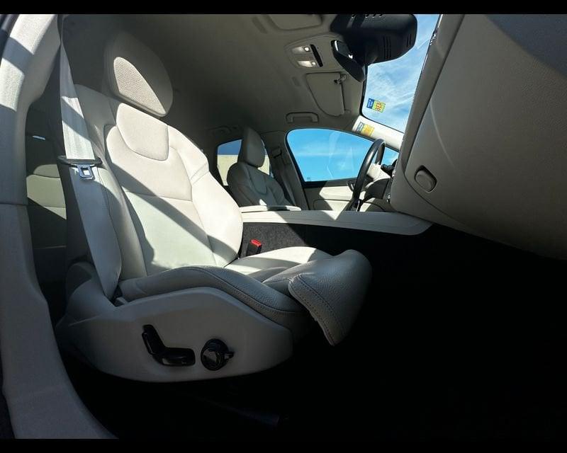 Volvo XC60 XC60 2.0 b4 Plus Bright auto