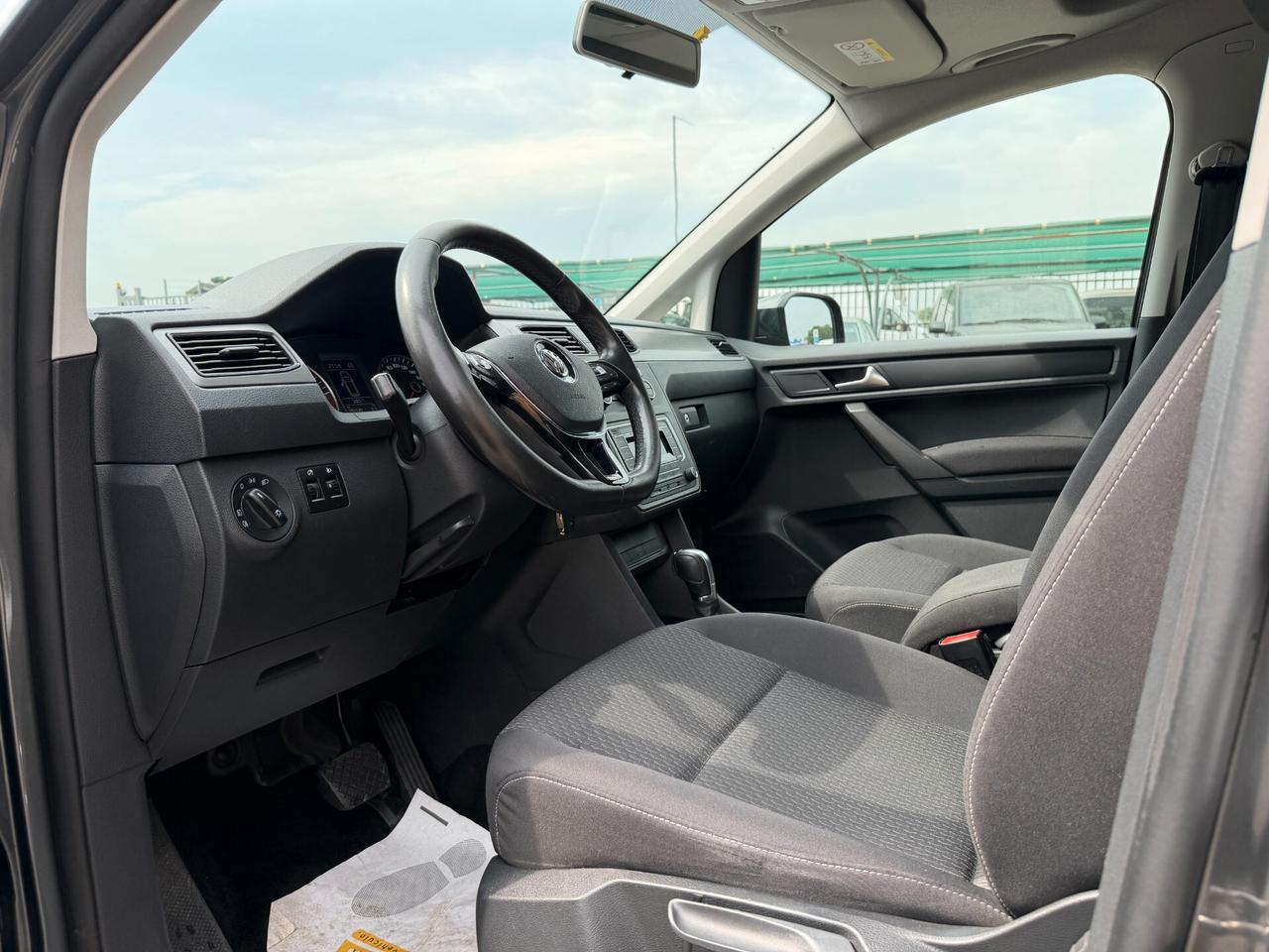 Volkswagen Caddy 2.0 TDI 102CV - AUTOMATICA - N1