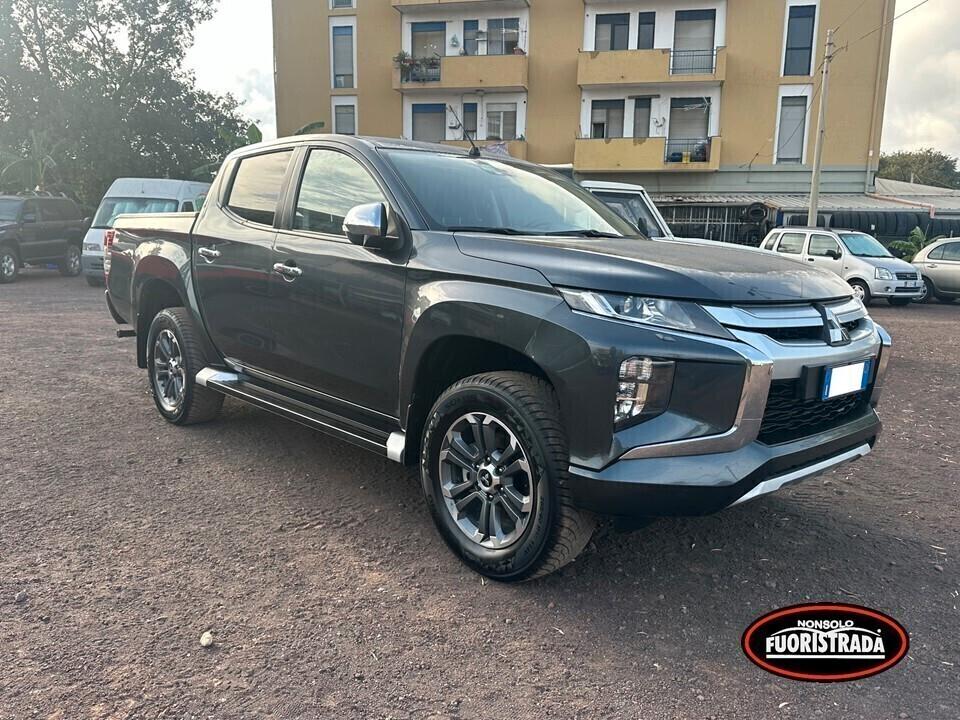 Mitsubishi L200 2.3 DI-D Double Cab Intense