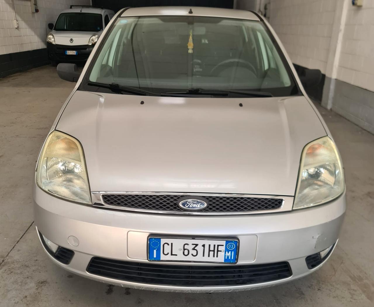 Ford Fiesta 1.2 16V 5p. Ghia