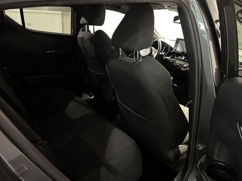 Toyota C-HR 1.8 Hybrid E-CVT Trend