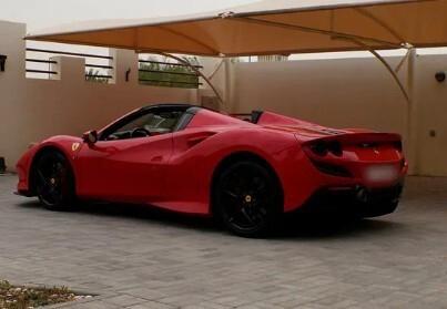 Ferrari F8 Spider