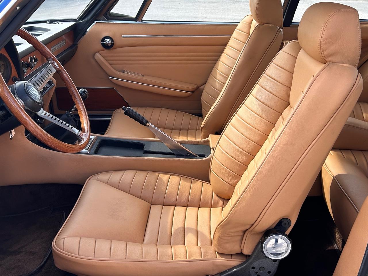 Fiat Dino 2400 coupé