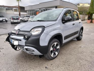 Fiat Panda Cross 1.0 Hybrid 2020 SINISTRATA