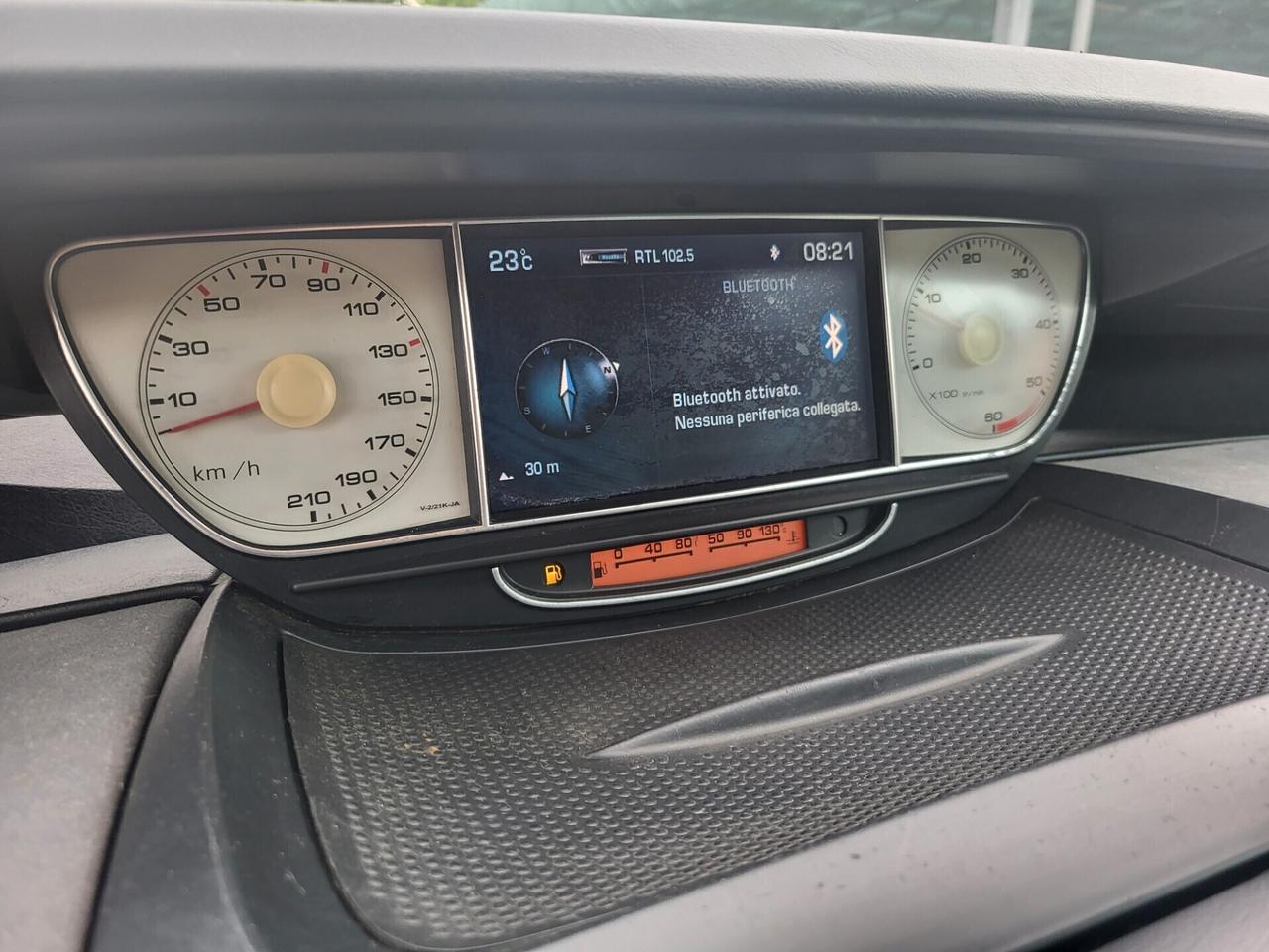 Peugeot 807 2.2 HDi 170CV