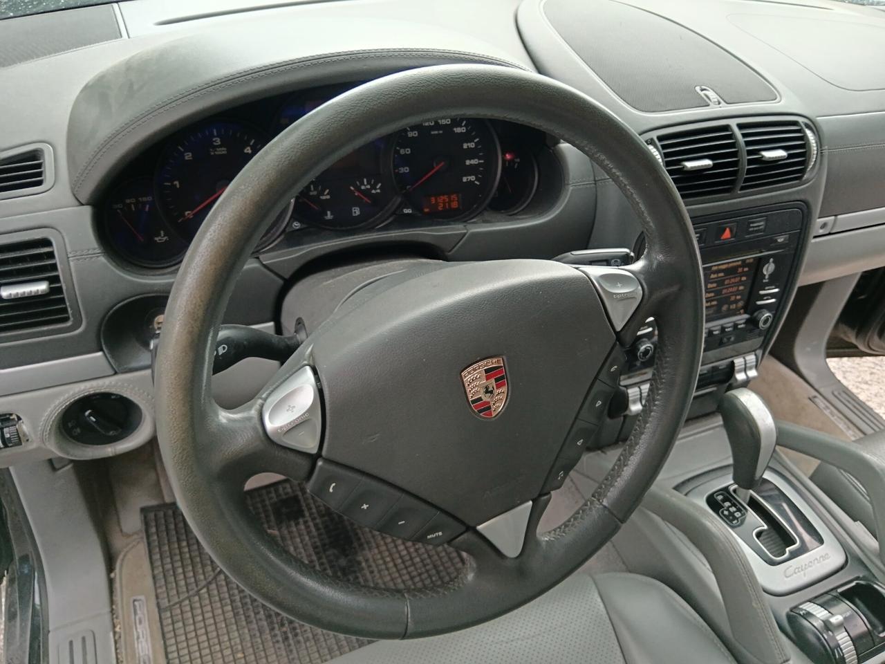 Porsche Cayenne 3.0 TDI 239CV TIPTRONIC