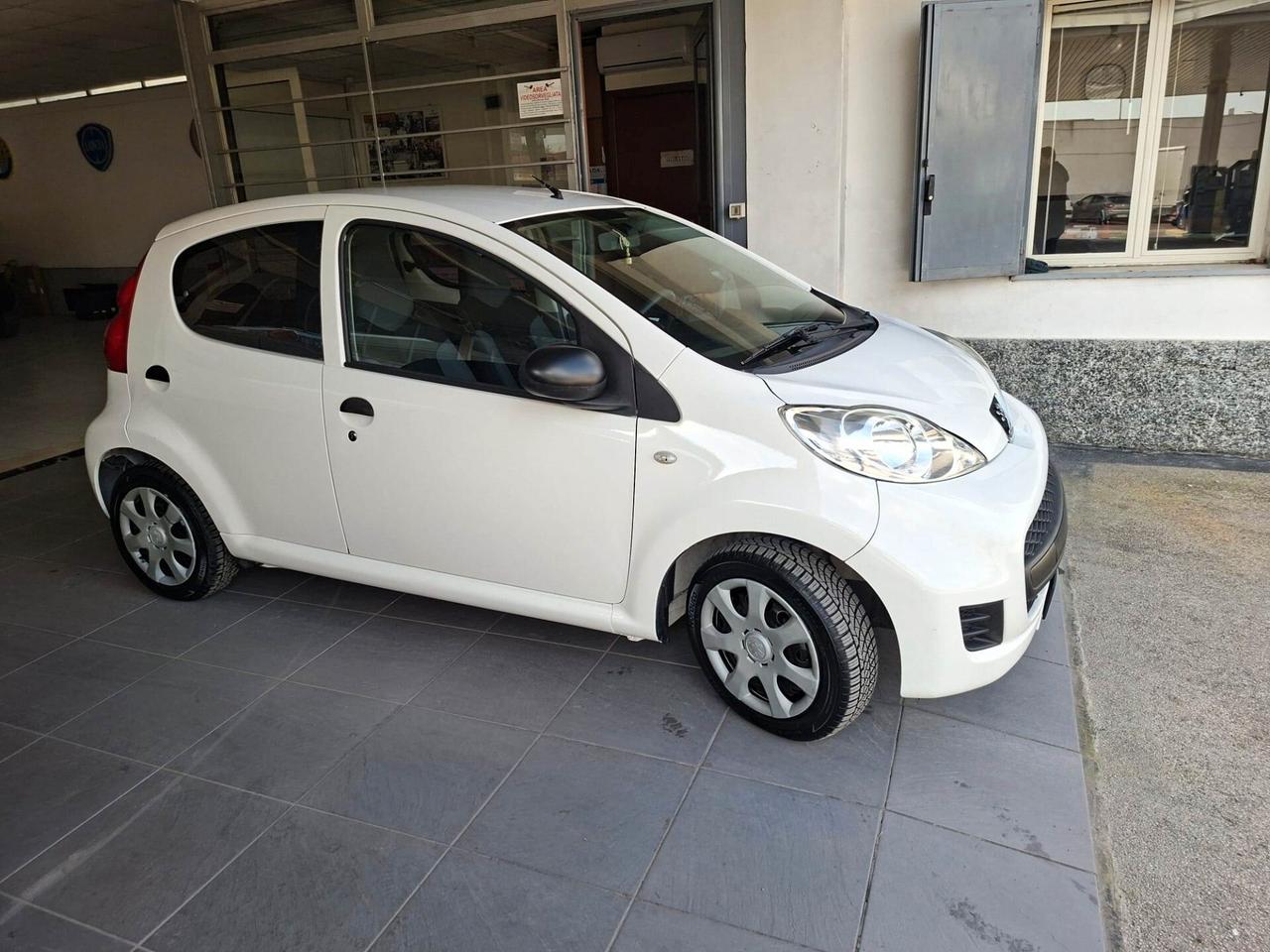 Peugeot 107
