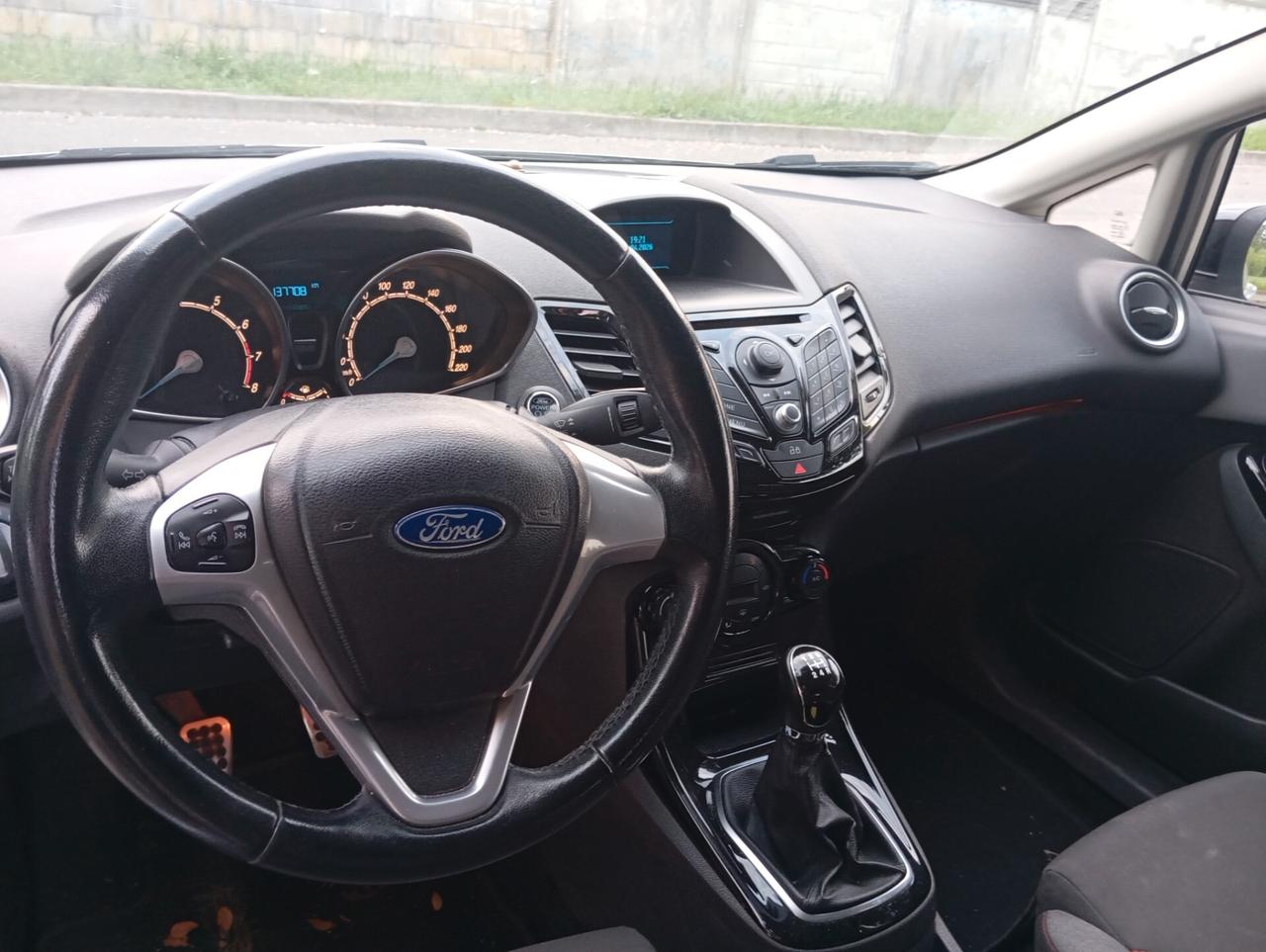Ford Fiesta 1.4 3p. Bz.- GPL Titanium