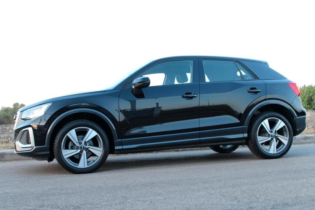 AUDI Q2 2.0 TDI s-tronic Admired *V. Cockpit