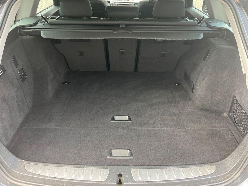 BMW Serie 3 Touring 318d Luxury