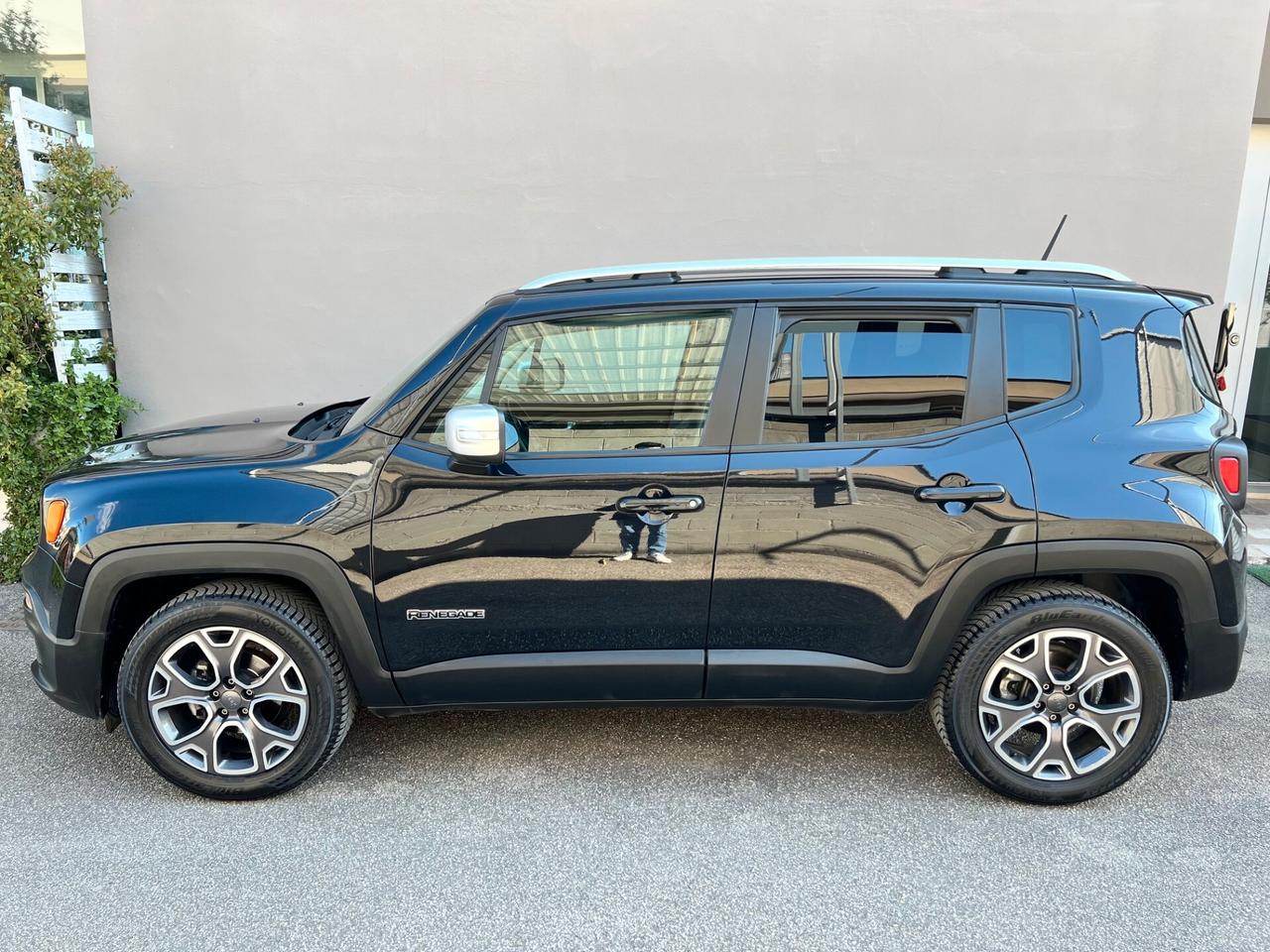 Jeep Renegade 1.6 mjt Limited 120cv XENON/PELLE/NAVI/18; PERFET.