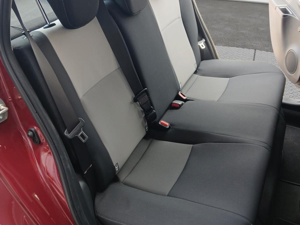 Toyota Yaris 1.5 Hybrid 5 porte Business