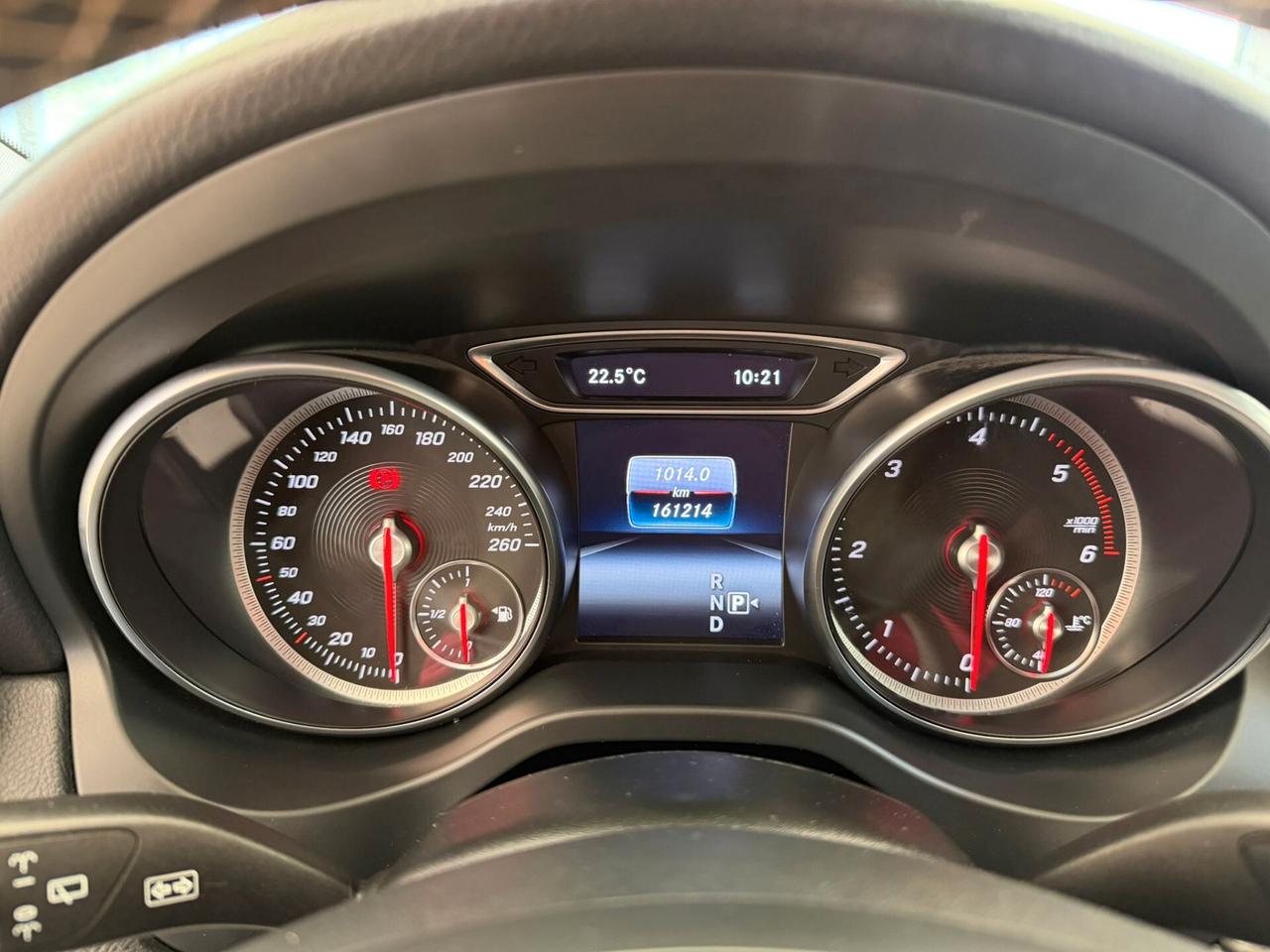 Mercedes-benz GLA 180 d Sport Restyling