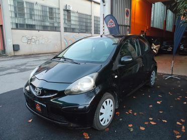 Toyota Aygo OK NEOPATENTATI PERFETTA!!! POCHI KM