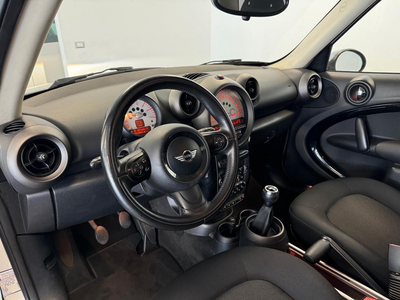 Mini Cooper D Countryman 1.6 ALL4 XENON 140.000 KM