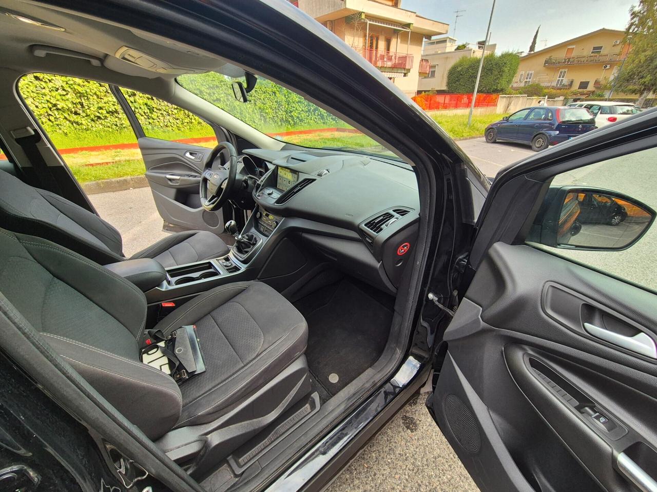 Ford Kuga 1.5 TDCI 120 CV S&S 2WD Plus