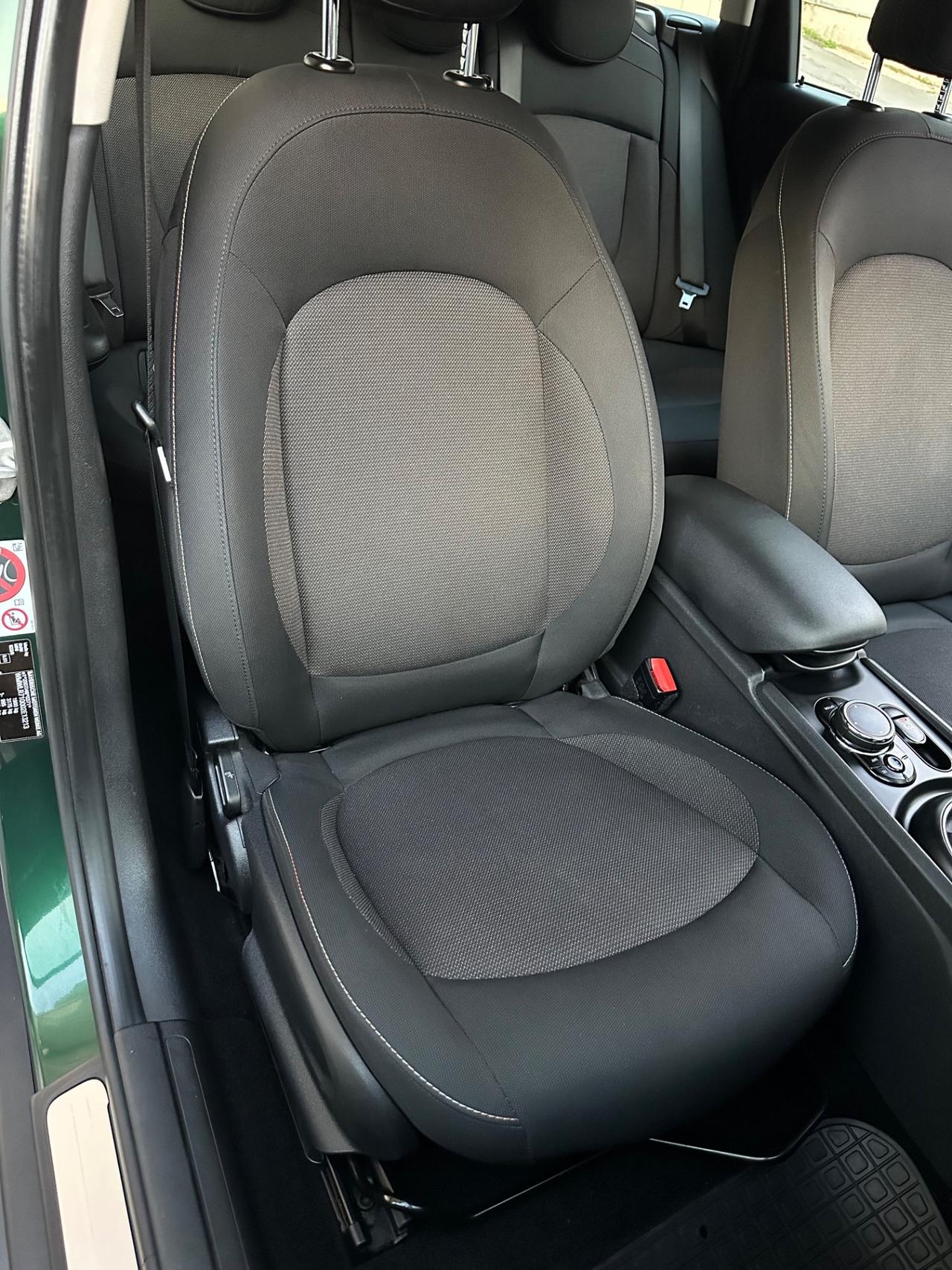 MINI Mini Clubman 1.5 One D 116cv Hype-TETTO APRIB