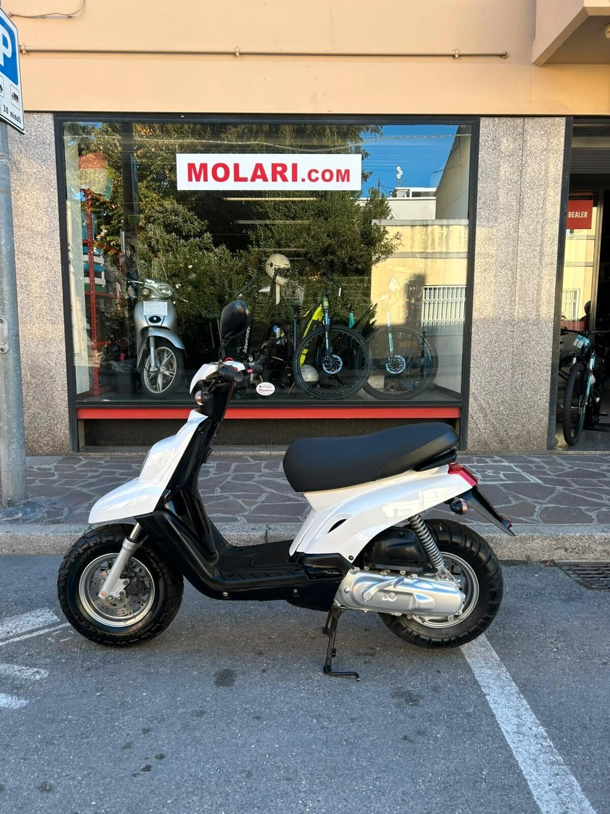 MBK BOOSTER - YAMAHA BWS 50 C.C. BIANCO 01/2005