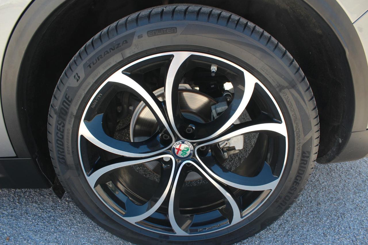 Alfa Romeo Stelvio 2.2 Turbodiesel 160 CV AT8 Super