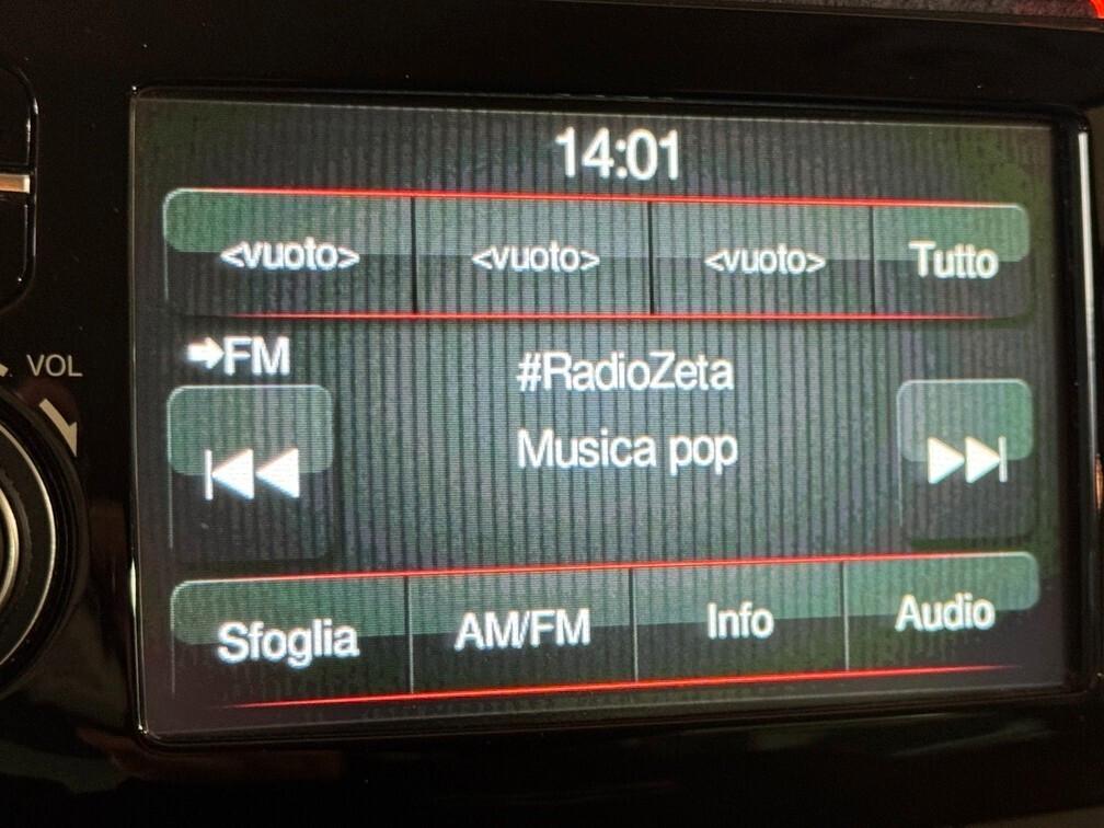 Fiat 500L 1.6 mjt Trekking 120cv E6 Navi 17" Neopat