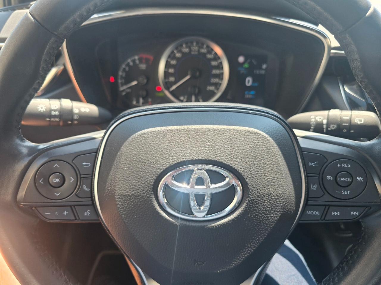 Toyota Corolla Touring Sports 1.8 Hybrid Business