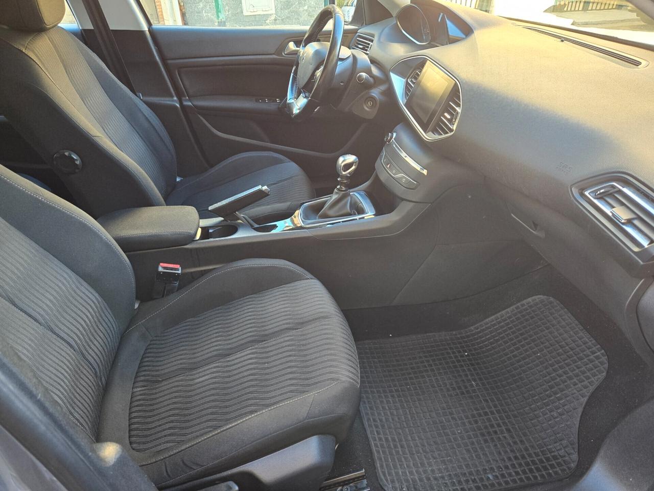 Peugeot 308 1.6 e-HDi 115 CV Stop&Start SW Allure