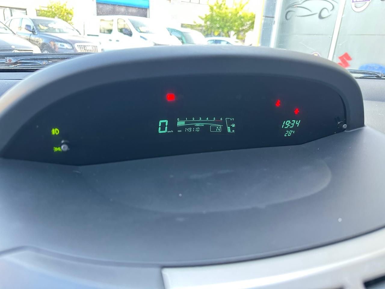 Toyota Yaris 1.4 D-4D DPF 5 porte Sol