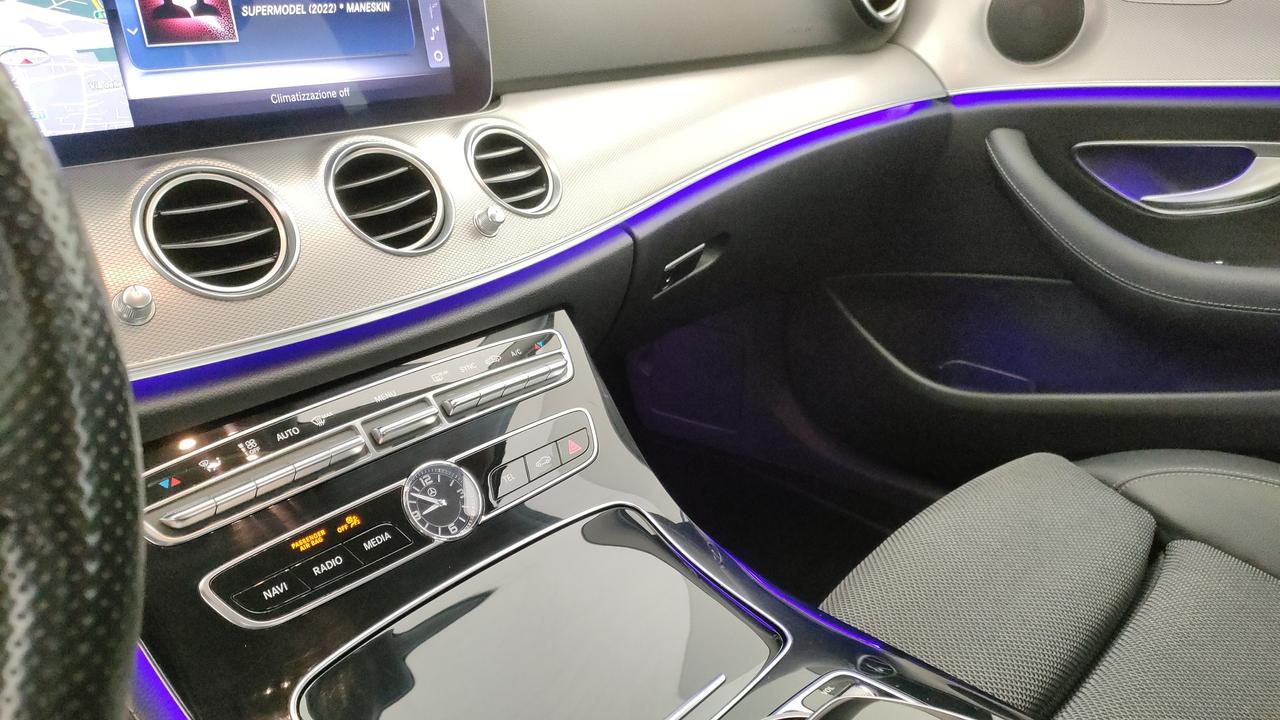Mercedes-Benz E 220 d Business Sport 4matic auto