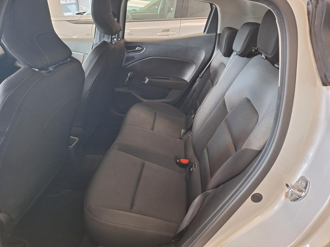 Renault Clio TCe 100 CV 5 porte Business