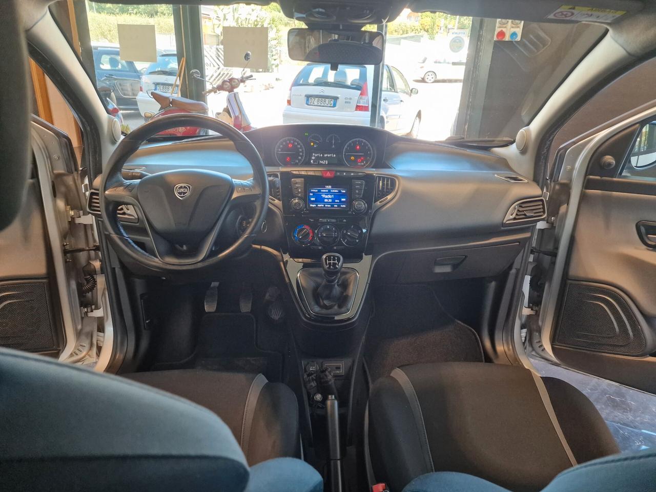 Lancia Ypsilon 1.2 BENZINA-GPL, 121 mila chilometri