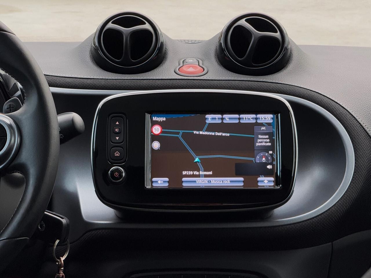 Smart forTwo 0.9 T Parisblue BRABUS Style 90CV
