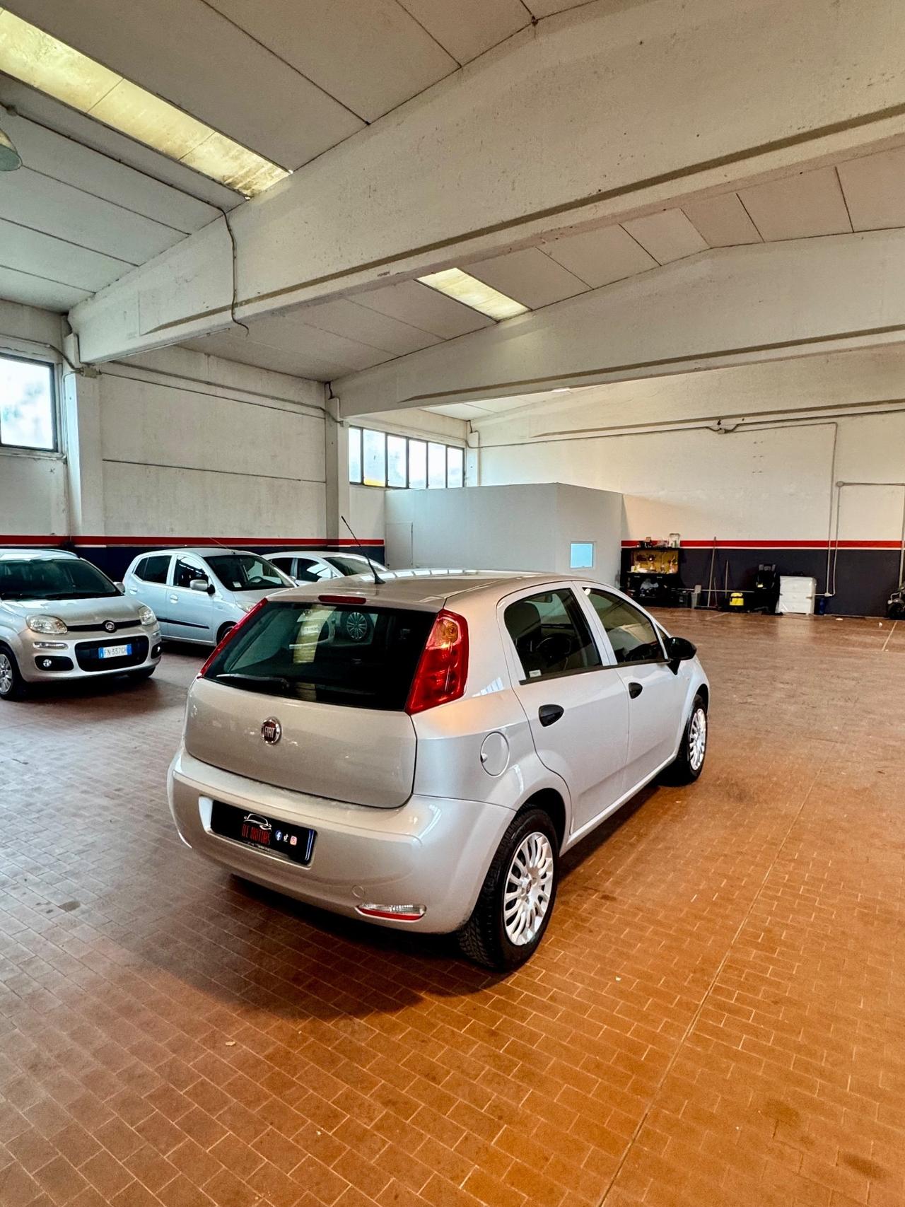 Fiat Punto 1.4 8V 5 porte Easypower Street