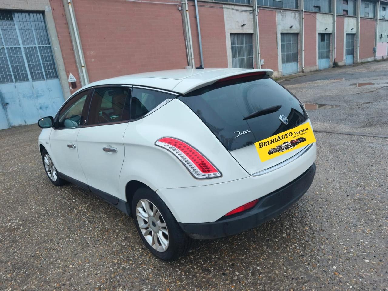 Lancia Delta 2013--1.6 Diesel