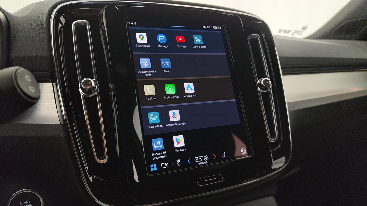 VOLVO XC40 2.0 b3 Core auto