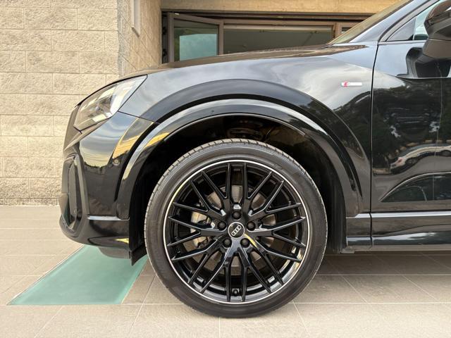 AUDI Q2 30 TDI S tronic S line Edition Identity Black