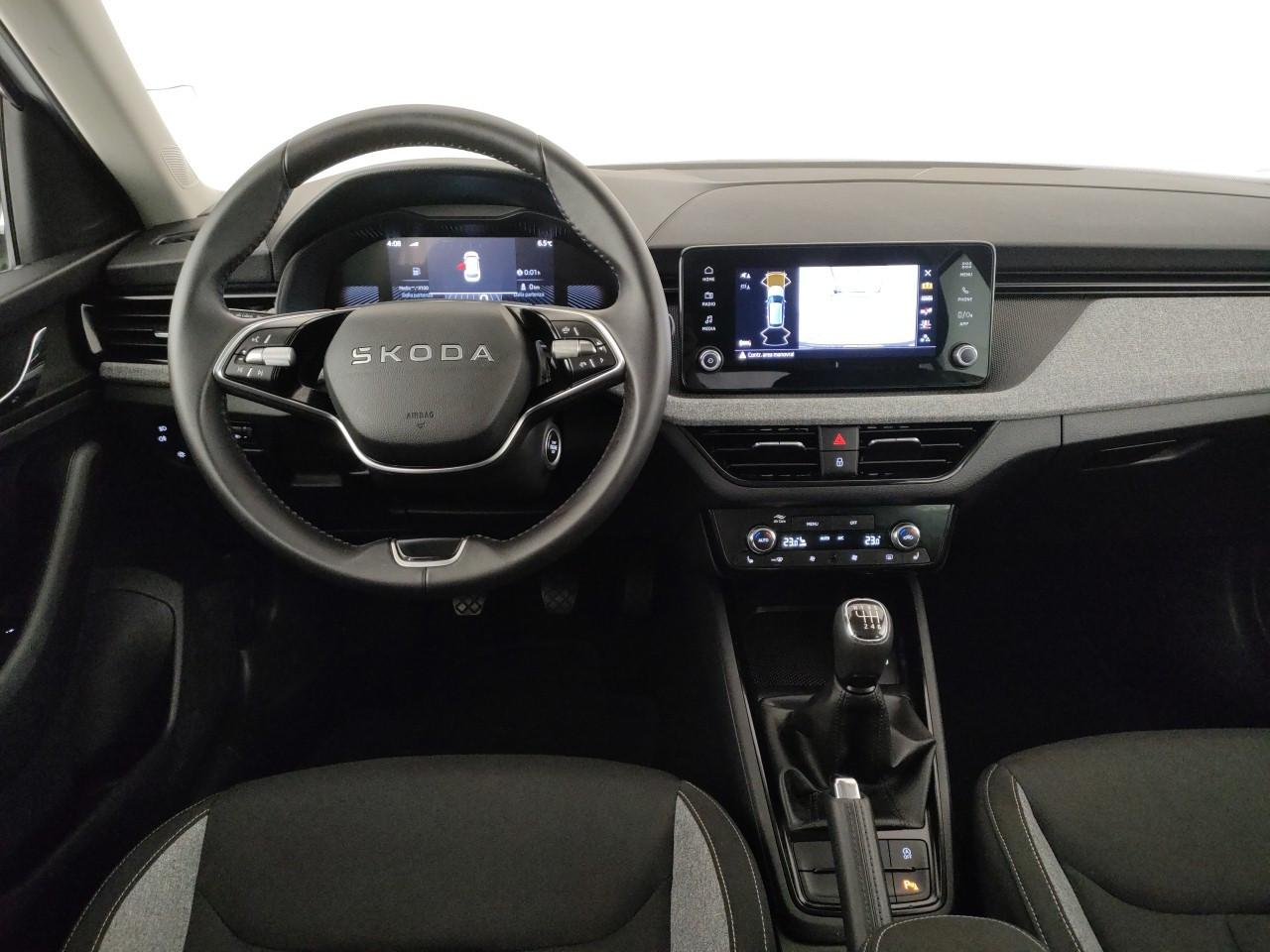 SKODA Kamiq 1.0 tsi Black Dots 115cv