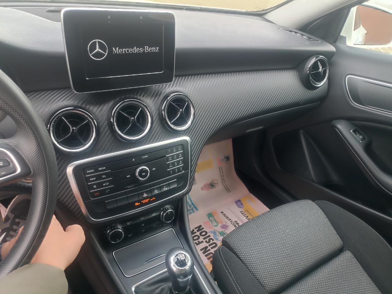 Mercedes-benz GLA 180 GLA 180 CDI BUSINESS PLUS 07/2018 KM 76.000 1 PROPRIETARIO