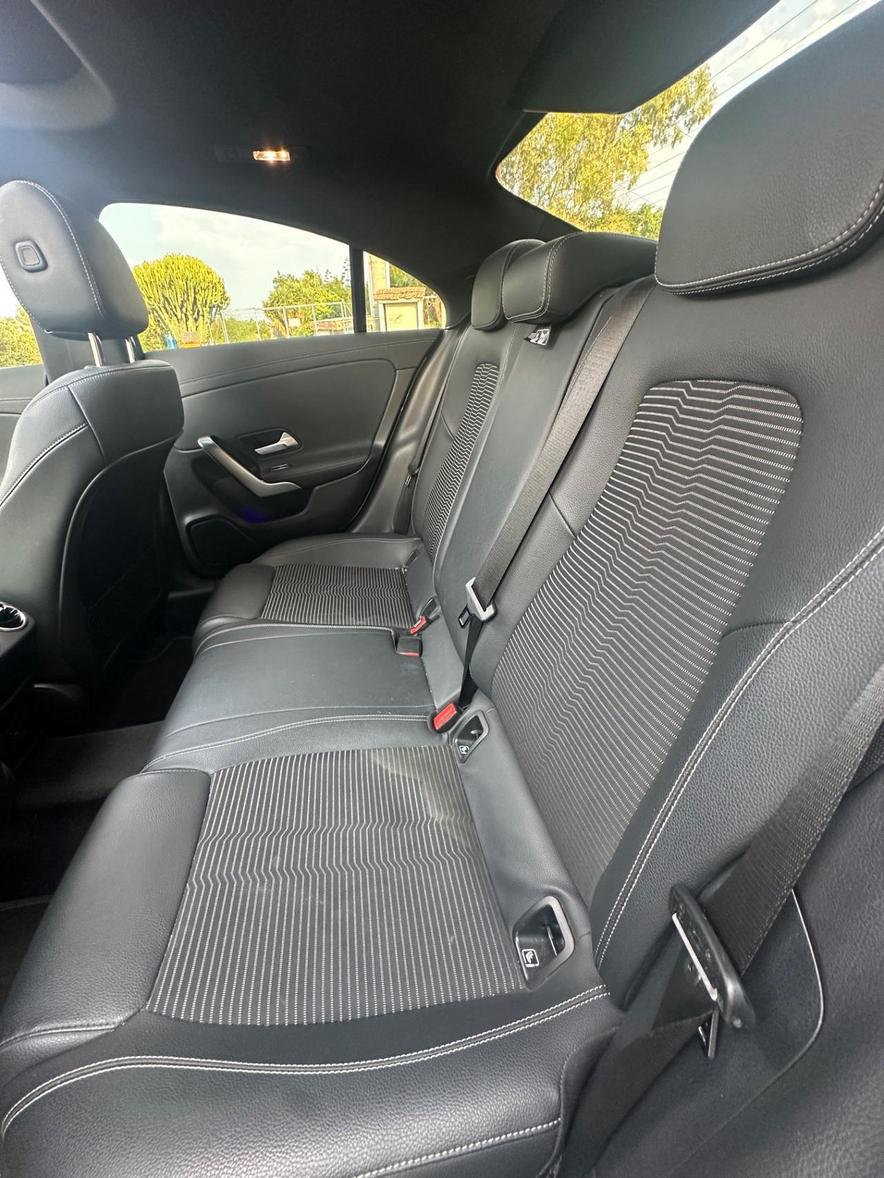 Mercedes-benz CLA 200 d Automatic Premium
