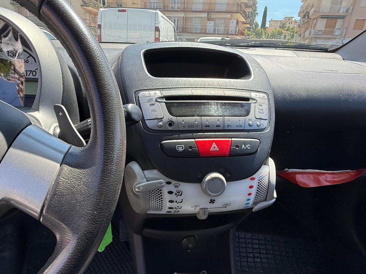 Peugeot 107 1.0 68CV 5p. AUTOMATICA