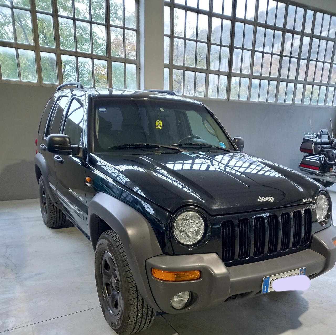 Jeep Cherokee 2.8 CRD Sport