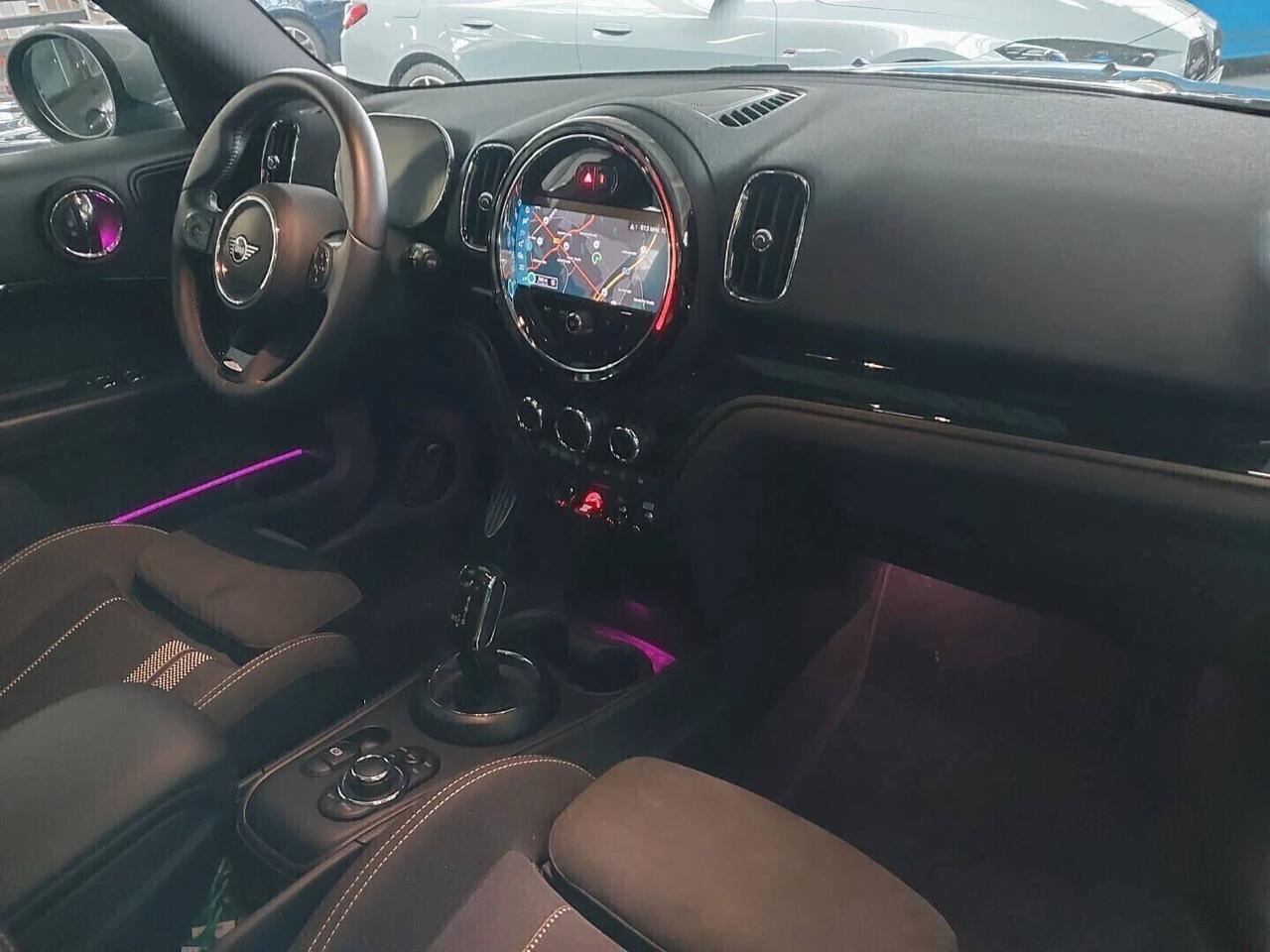 Mini Countryman COOPER D AUTOMATIC _ JOHN COOPER WORKS_PANORAMA_R18_BLACK PAKET