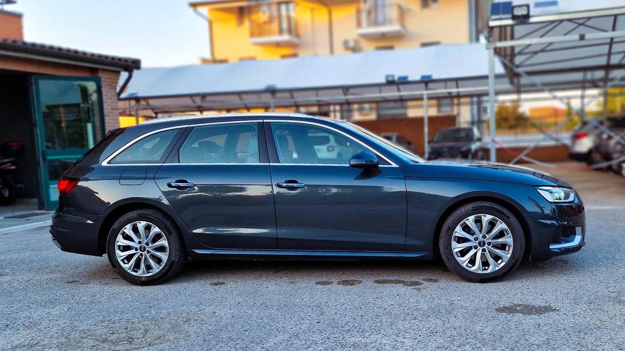 Audi A4 Avant 35 TDI/163 CV S tronic Business Advanced