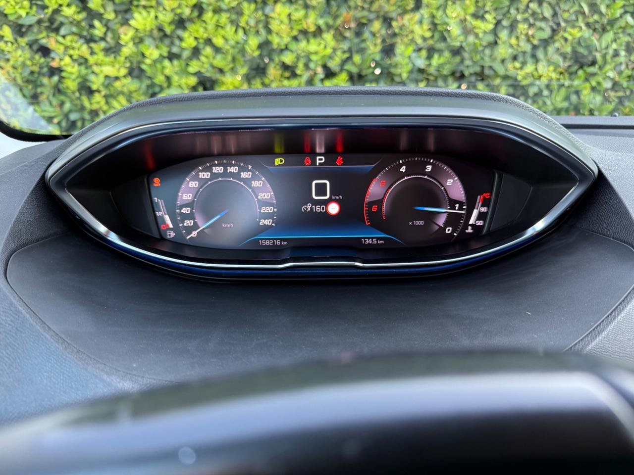 Peugeot 3008 BlueHDi 130 S&S EAT8 Allure